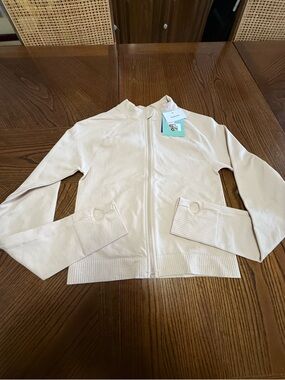 Joy Lab Flexible Knit Zip Up Long Sleeve Tee. NWT. Size XS.